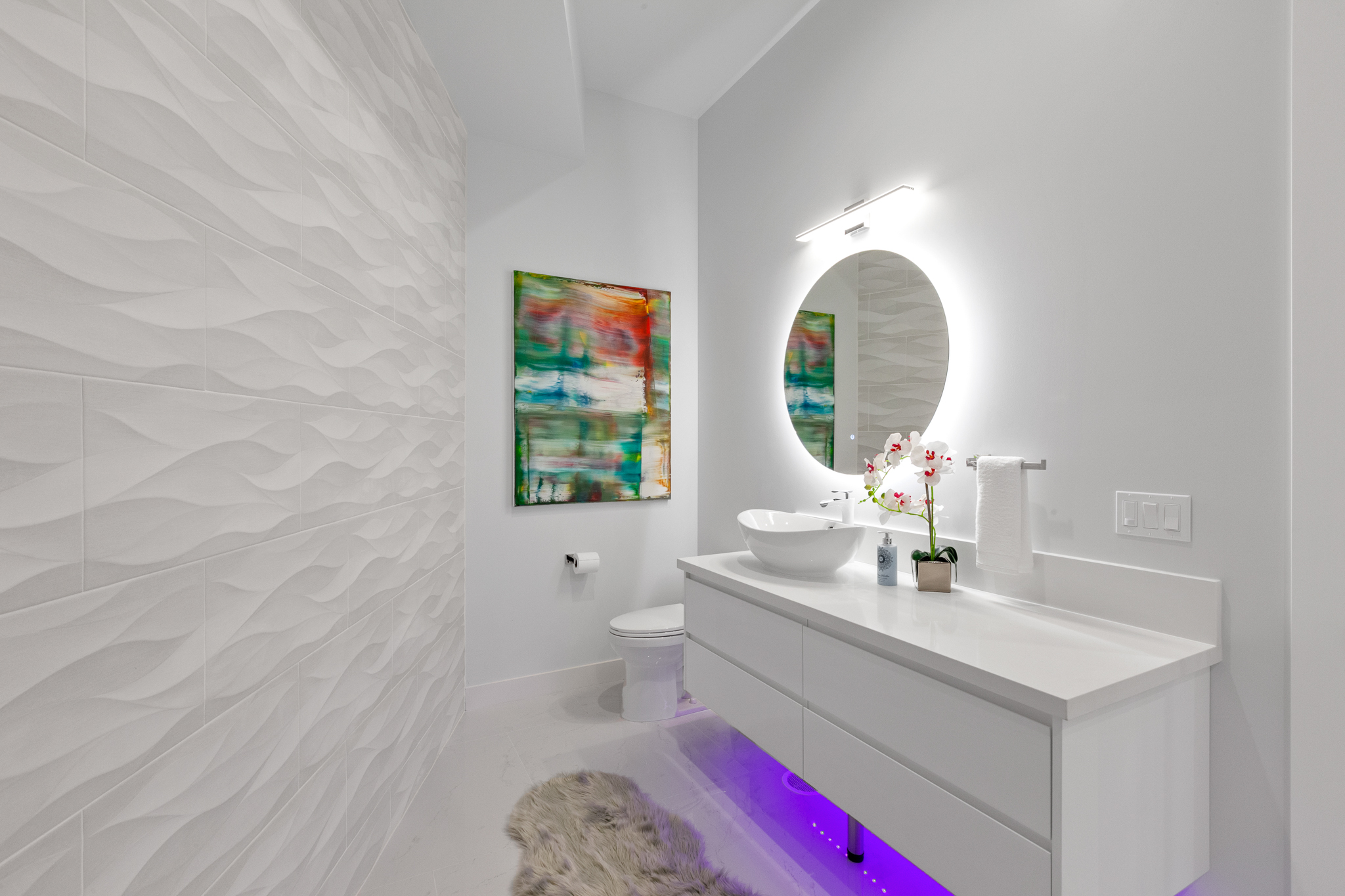 Bathroom - Luxury Real Estate - 18109 84th Ave W, Edmonds